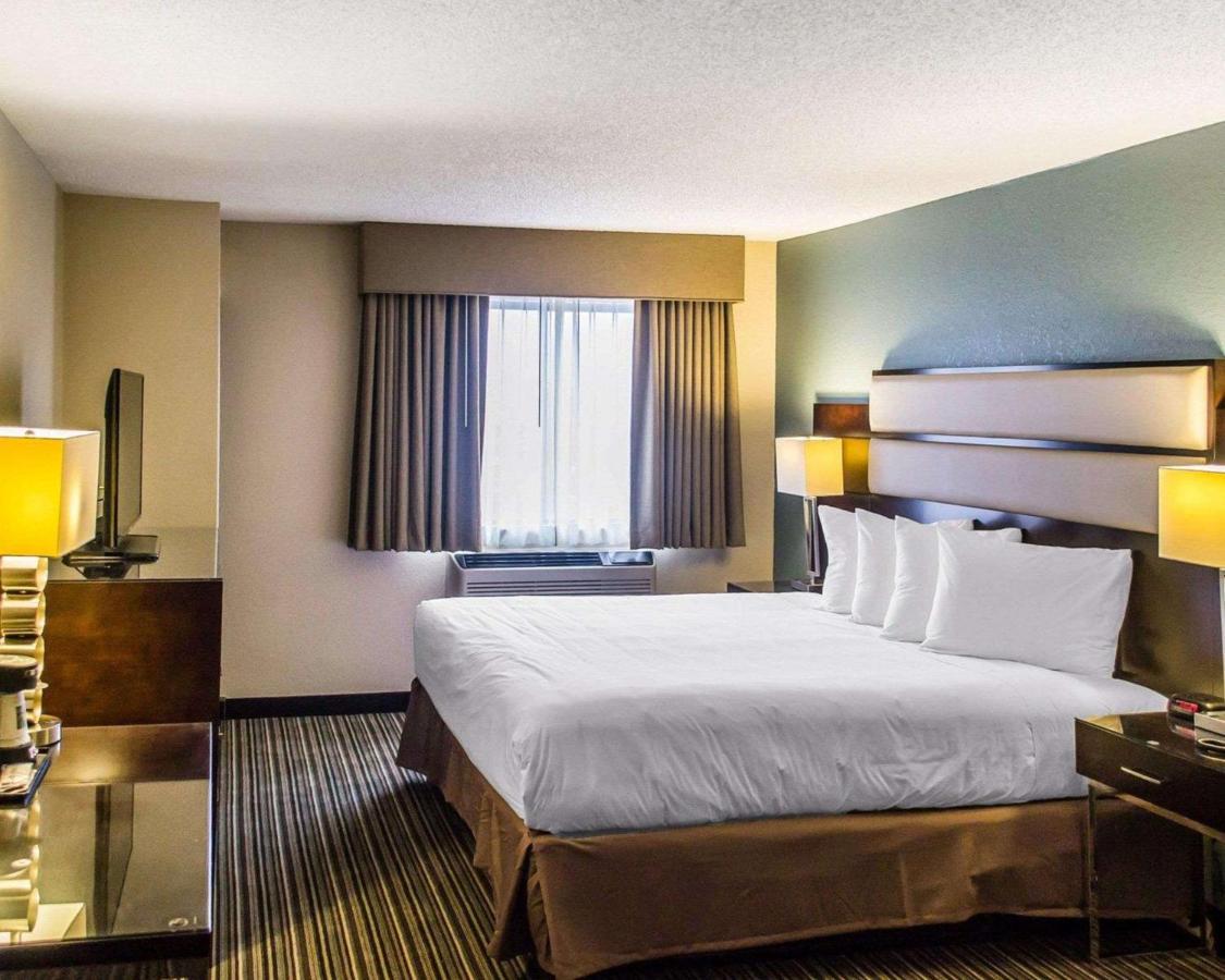Quality Inn Streetsboro Extérieur photo