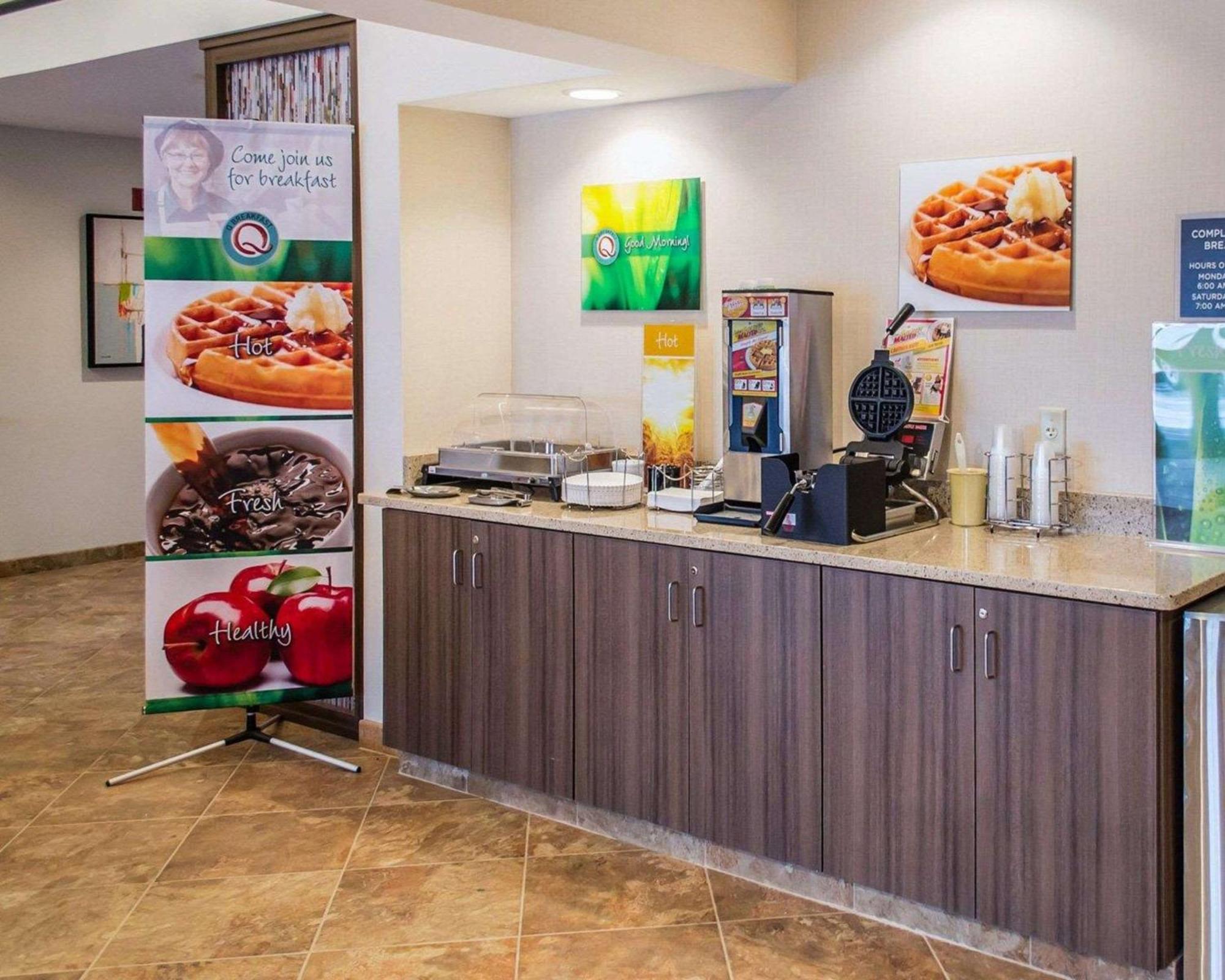 Quality Inn Streetsboro Extérieur photo