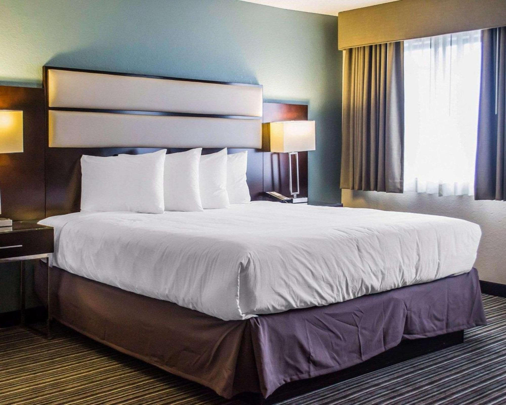 Quality Inn Streetsboro Extérieur photo