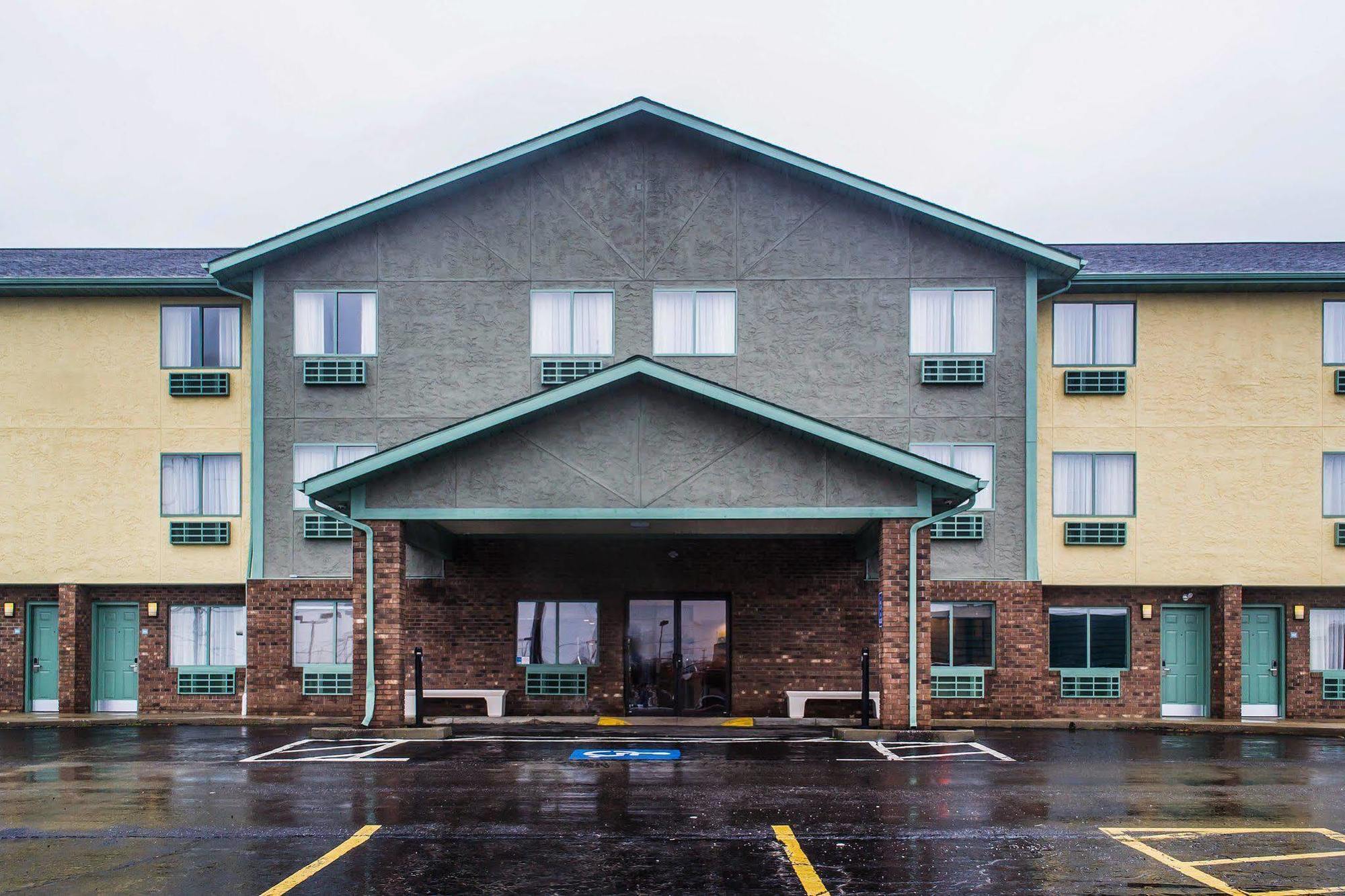 Quality Inn Streetsboro Extérieur photo